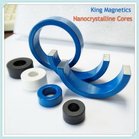 Enfermés amorphes et de nanocrystalline et enduits d'époxyde standard noyaux en plastique toroïdaux pour des obstructions de cm